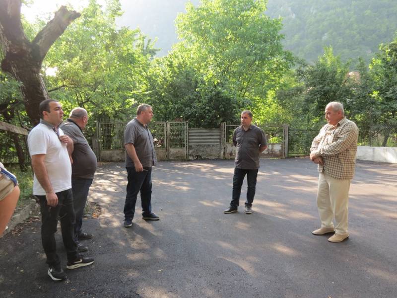 ქალაქ ცაგერში ჩიხების ასფალტირების სამუშაოები დასრულების პროცესშია